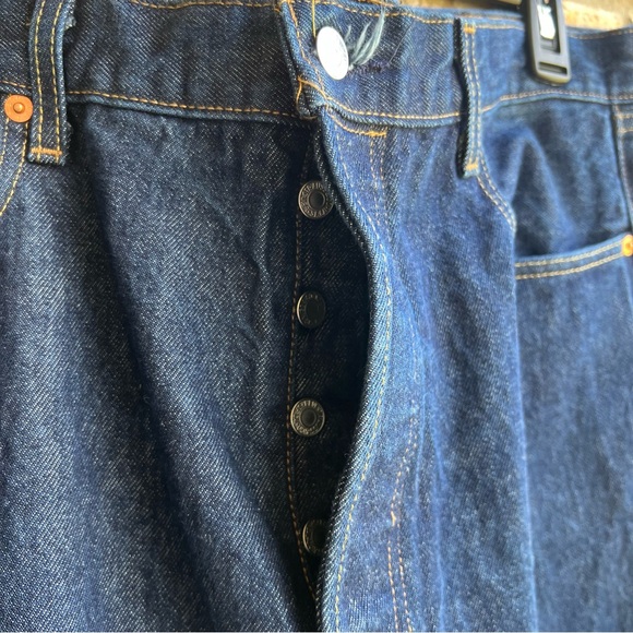 🍒💣 Levi’s 501 dark denim jeans - Picture 3 of 9